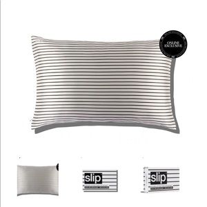 Poolside Slip silk Queen Pillowcase